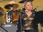 Etta James & the Roots Band (76kb)